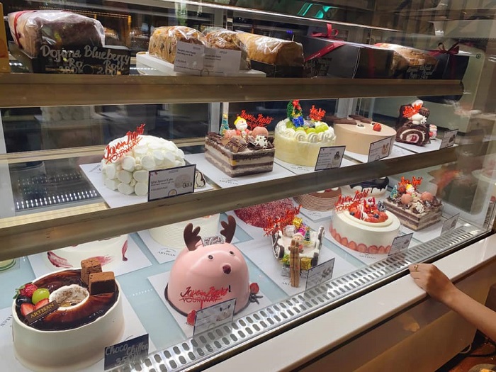 Artisan Bakery - cửa hàng bánh kem quận 7