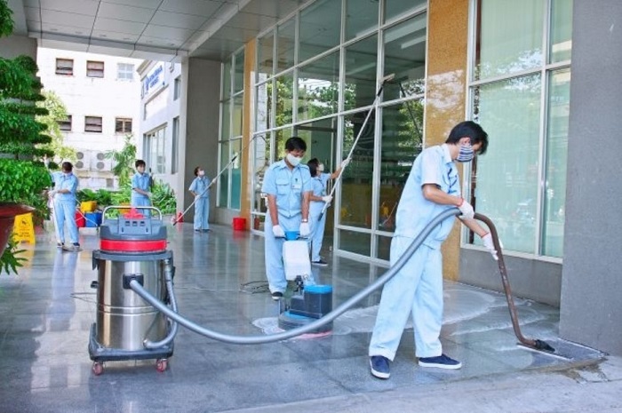 Dịch vụ vệ sinh văn phòng quận 7 - Việt Nhật